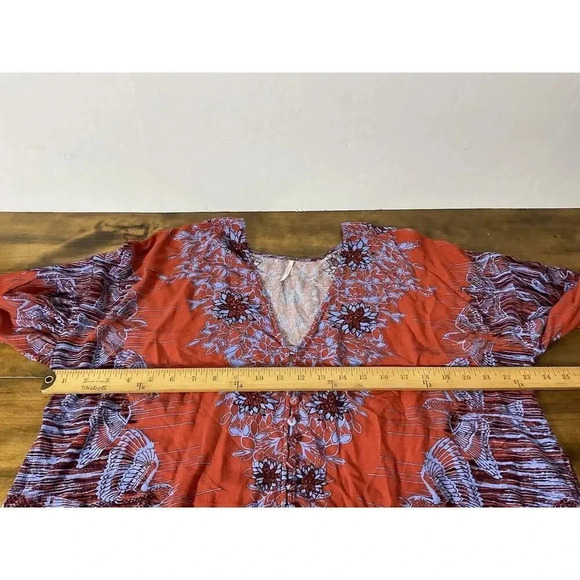 Free People Birds of a Feather Orange Floral Printed Blouse Size Small V-Neck - Picture 9 of 13